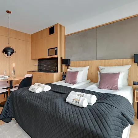 Deo Plaza & Riverside By Downtown 4*