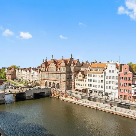 Apart Otel Deo Plaza & Riverside By Downtown Gdansk