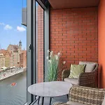 アパートホテル Deo Plaza & Riverside By Downtown 4*