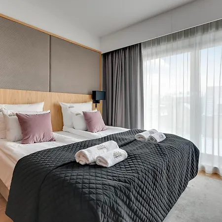 Deo Plaza & Riverside By Downtown 4*