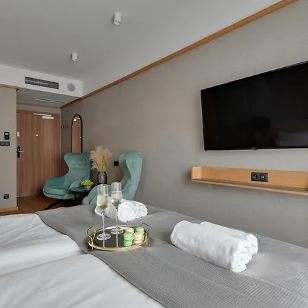 Deo Plaza & Riverside By Downtown 4* Gdańsk