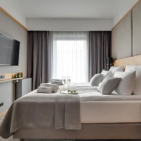 Deo Plaza & Riverside By Downtown 4*