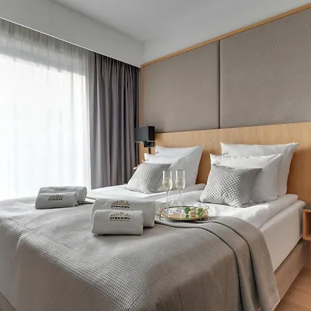 Aparthotel Deo Plaza & Riverside By Downtown Gdaňsk