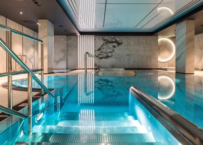 Deo Plaza & Riverside By Downtown