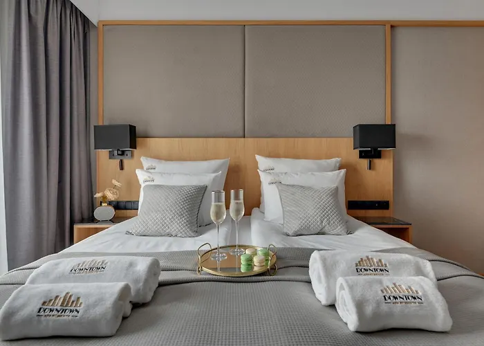 Deo Plaza & Riverside By Downtown Apart-hotel