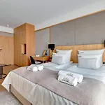 Deo Plaza & Riverside By Downtown شقة فندقية غدانسك